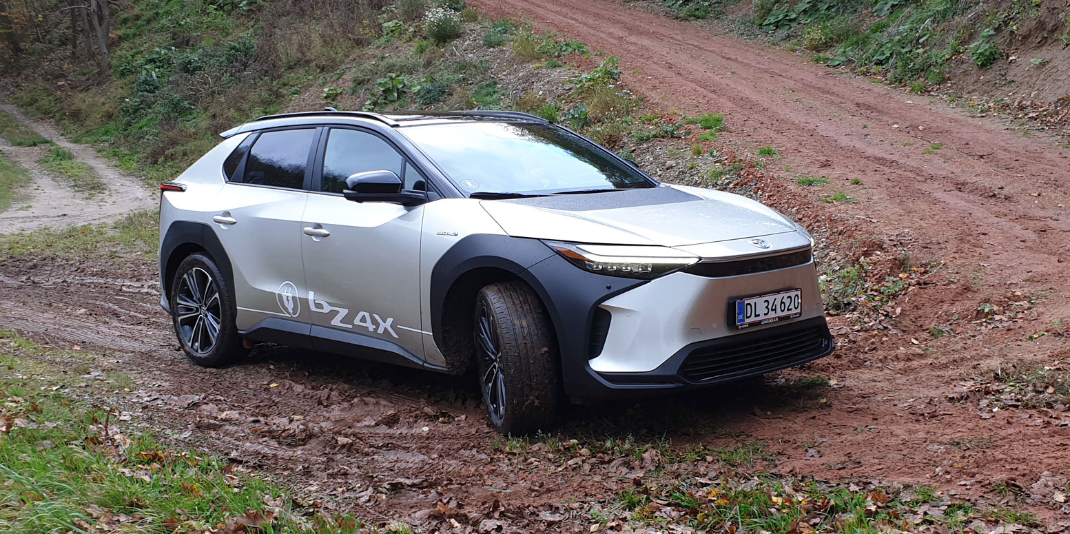 Off-road test: Toyota bZ4X 4X4 Executive - Biltest - Prøvekørsel ...